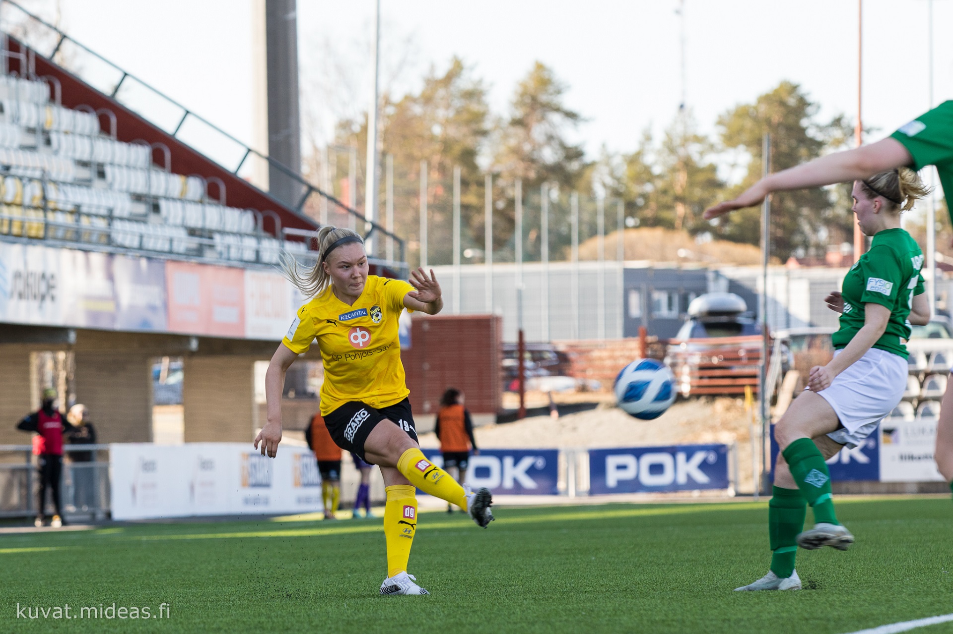 Emma Peuhkurinen nauttii jokaisesta peliminuutista KuPS Kuopion