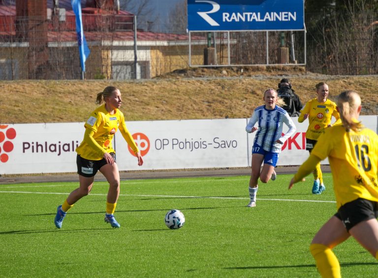 Tänään on keltamusta PELIPÄIVÄ!