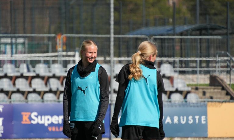Lotta Paavilainen on U18-turnauksessa Norjassa