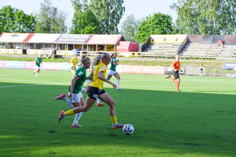 Briotech Kansallinen Liiga: KuPS - JyPK 1-0 (1-0)