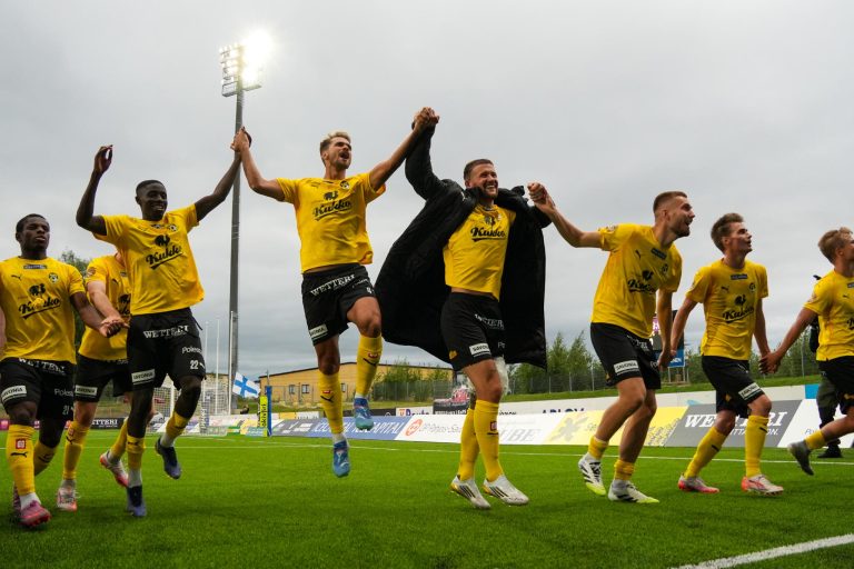 Numerot valehtelevat: KuPS jyräsi 2-1 voittoon FC Interistä