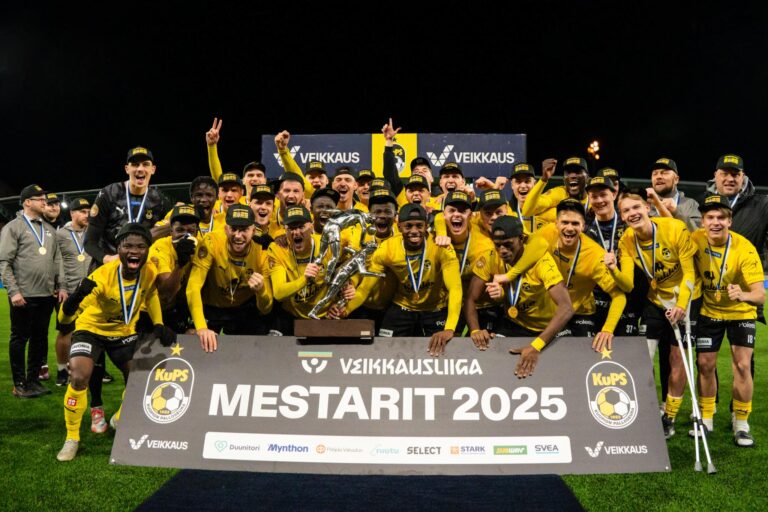 Kausikorttien 2026 myynti alkaa torstaina 20.11. Yellow Black Week -tarjouksilla!