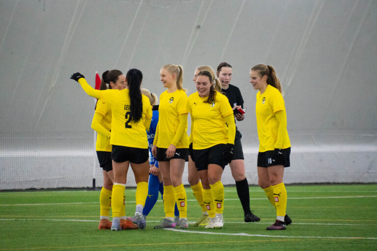 Ilves - KuPS Kansallisen Cupin välierissä