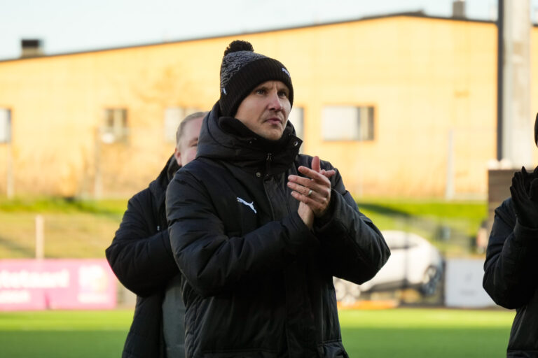 Vahva ja yhtenäinen KuPS: Ollipekka Ojala luotsaa naisten joukkuetta selkein tavoittein