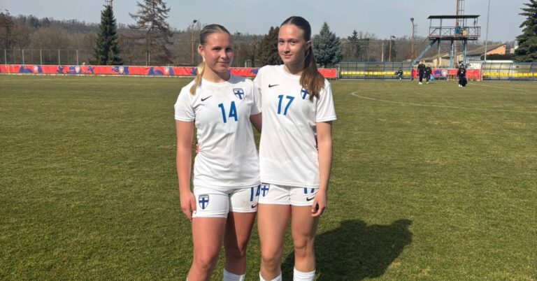 Anni Pulkkanen maalinteossa U17-jatkokarsinnassa