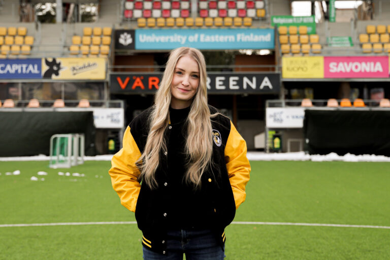 Johanna Pelttari Kuopion Palloseuran markkinointipäälliköksi