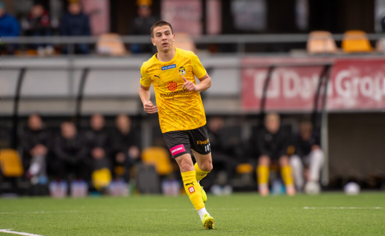 Tasainen kenraali Seinäjoella – KuPS ja SJK maalittomaan tasapeliin