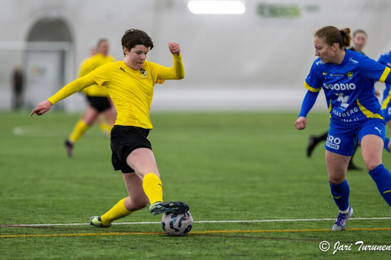 Vastuuta jahtaamassa: Nerea Oruetxebarria