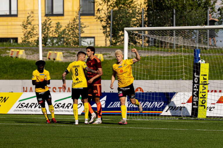 KuPS käänsi vaikean alun voitoksi FC Lahdesta