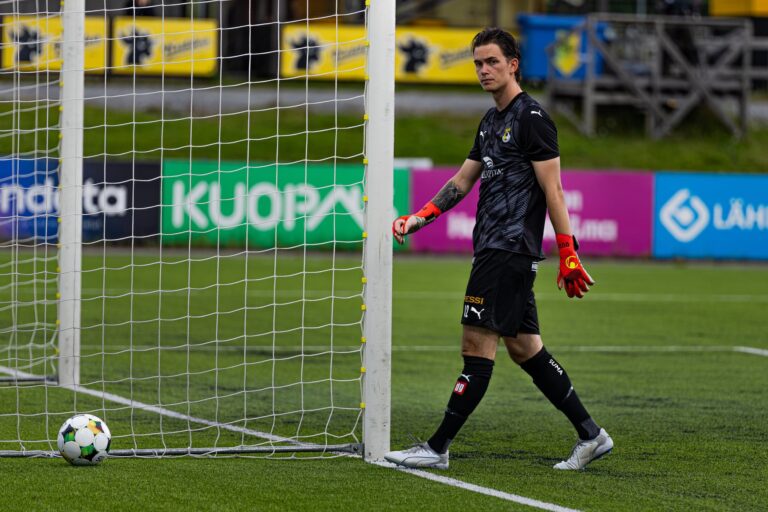 KuPS - TPS käsiohjelma ja otteluinfo